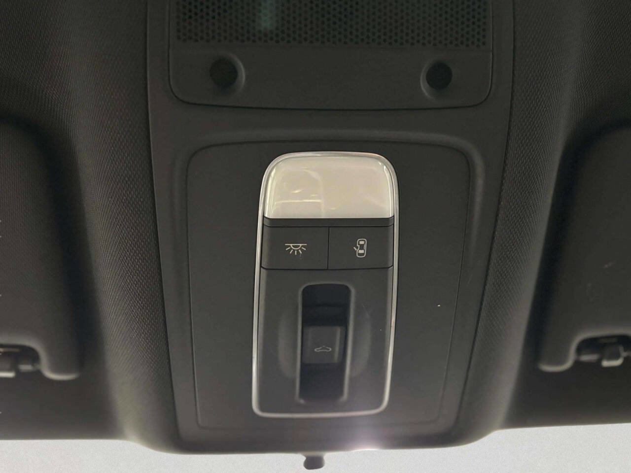 Used 2016 Audi A3 2.0T Premium image 35