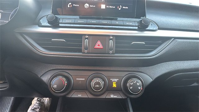 Used 2024 Kia Forte LXS image 17