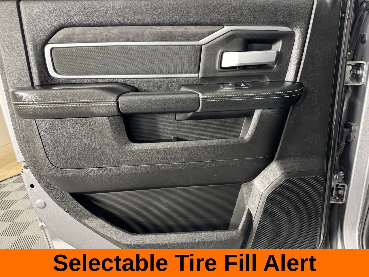 Used 2024 RAM 2500 Big Horn w/ Level 2 Equipment Group image 23