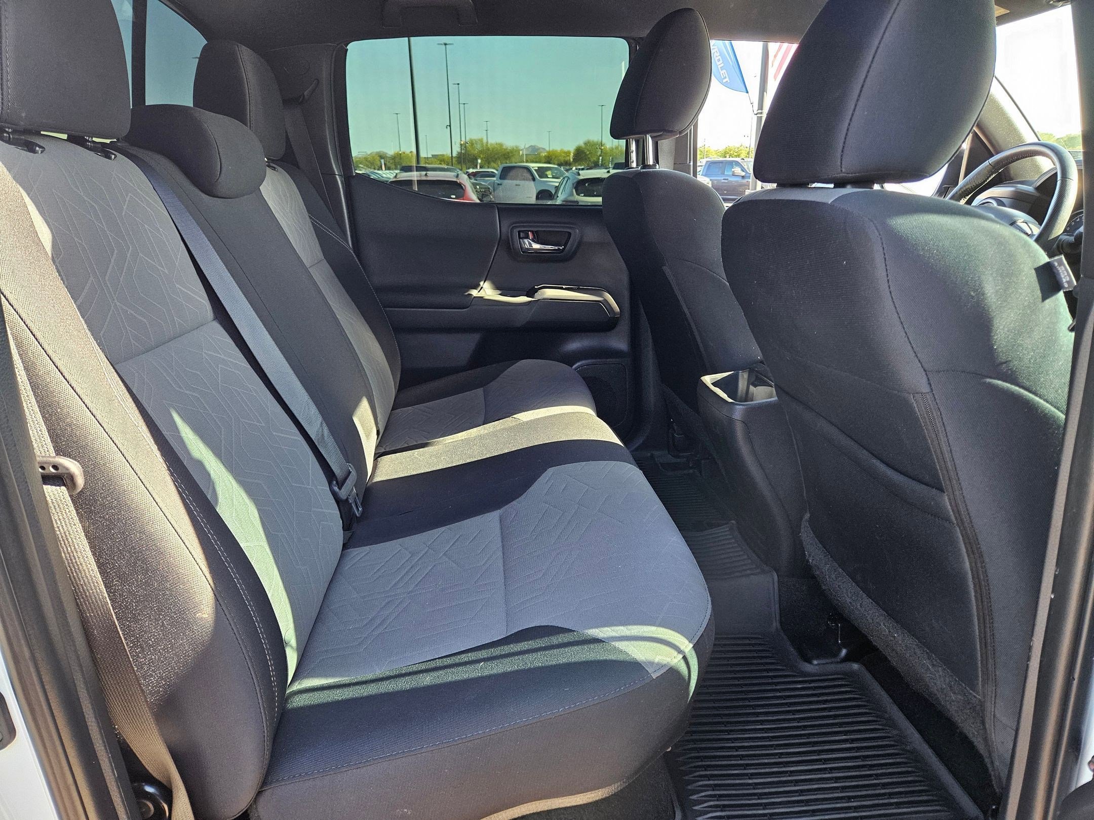 Used 2023 Toyota Tacoma TRD Off-Road AWD/4WD image 18