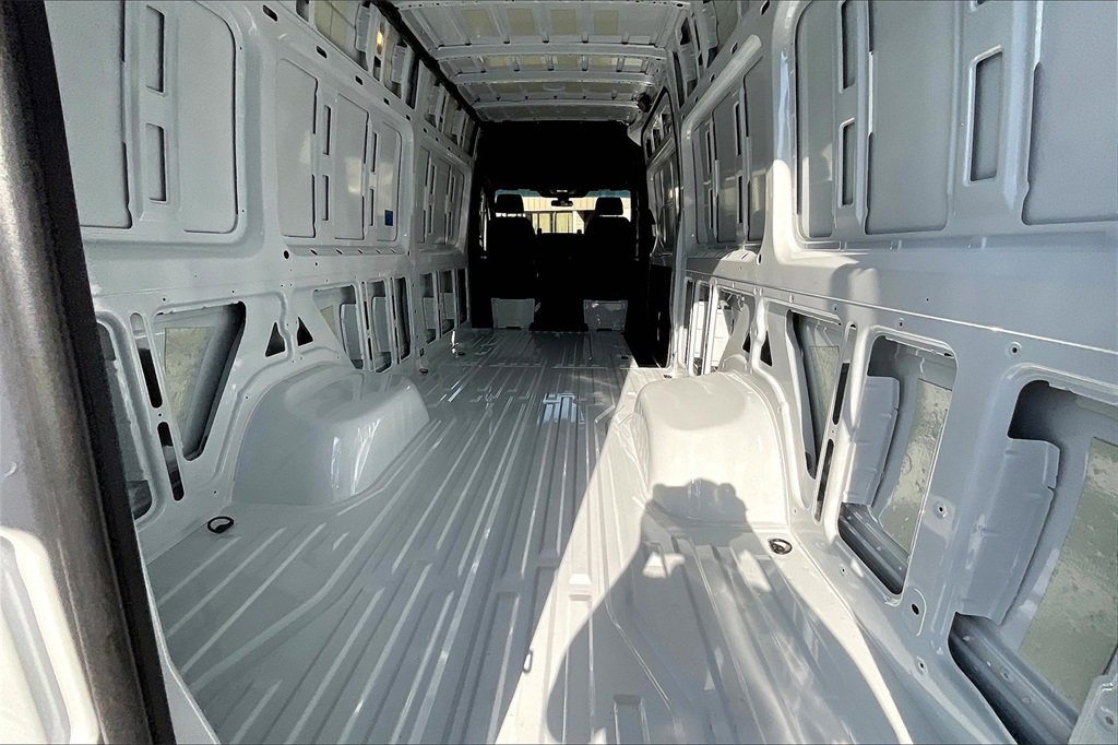 New 2025 Mercedes-Benz Sprinter 4500 image 10