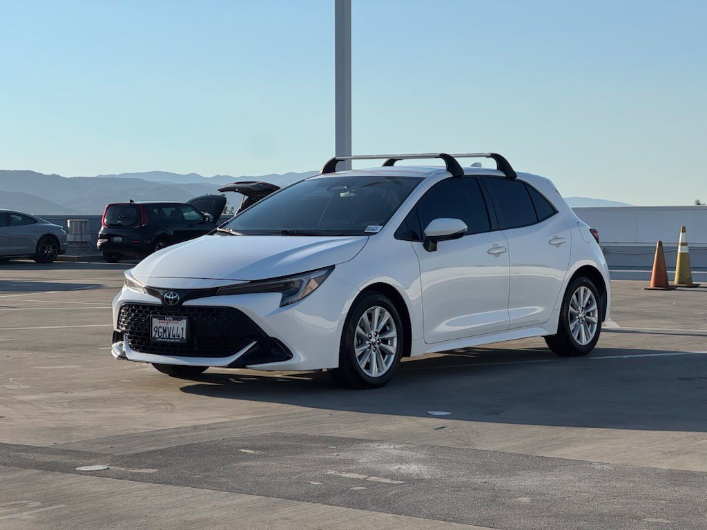 Used 2023 Toyota Corolla SE FWD image 6
