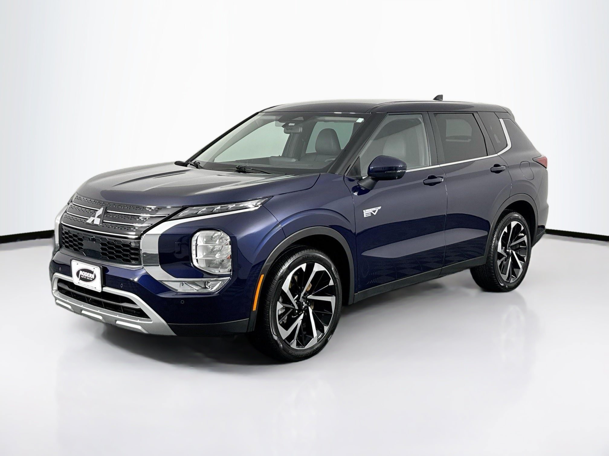 Used 2023 Mitsubishi Outlander SE AWD/4WD image 10