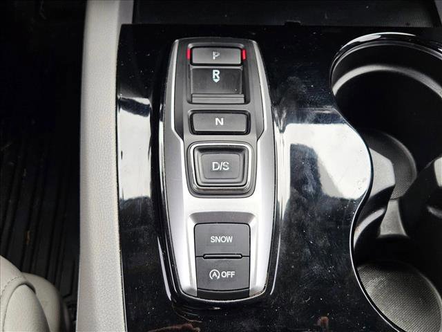 Used 2018 Honda Pilot Touring image 12
