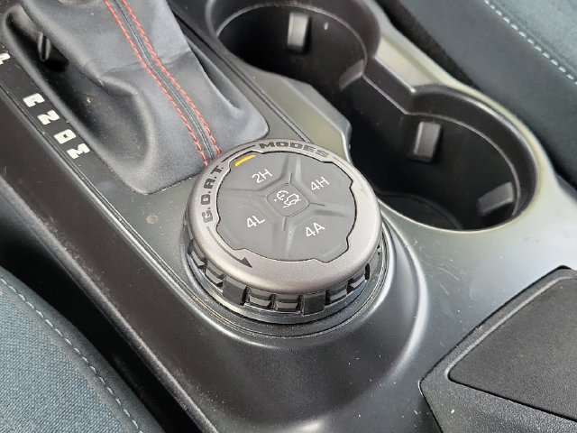 Used 2024 Ford Bronco Heritage Edition AWD/4WD image 30