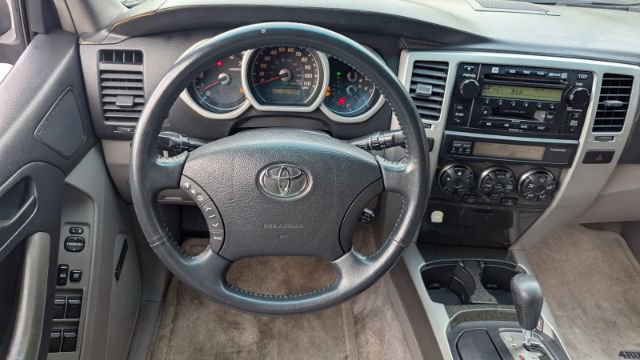 Used 2004 Toyota 4Runner Limited image 24