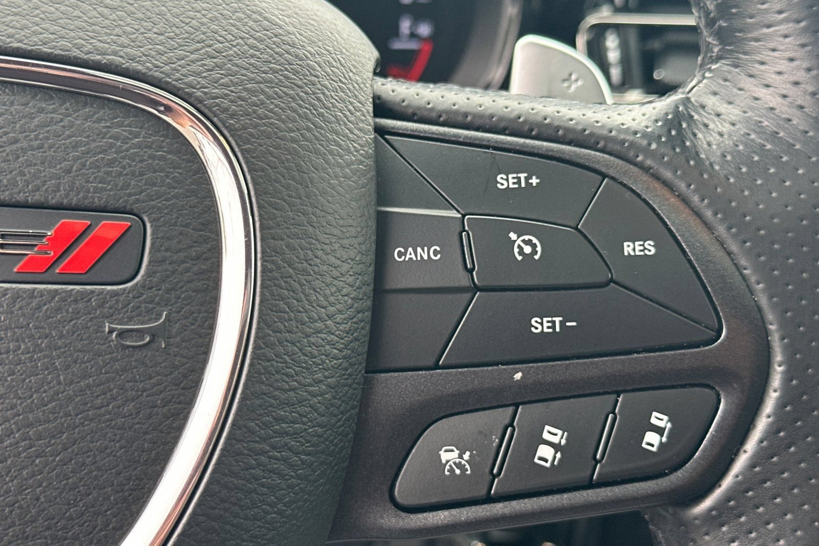 Used 2024 Dodge Durango GT RWD image 30