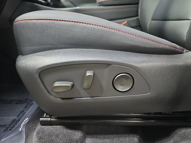 New 2026 Chevrolet Traverse Z71 w/ Enhanced Driving Package AWD/4WD image 33