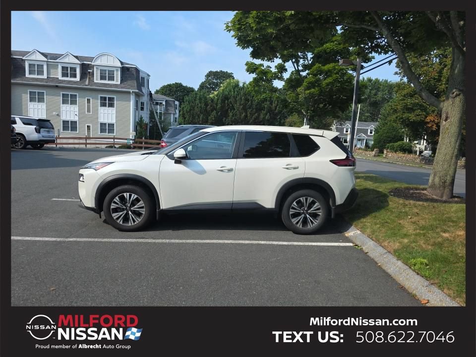 Certified 2023 Nissan Rogue SV AWD/4WD image 2