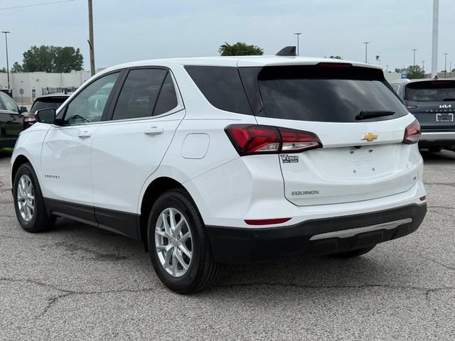 Used 2024 Chevrolet Equinox LT w/ LPO, Floor Liner Package FWD image 3