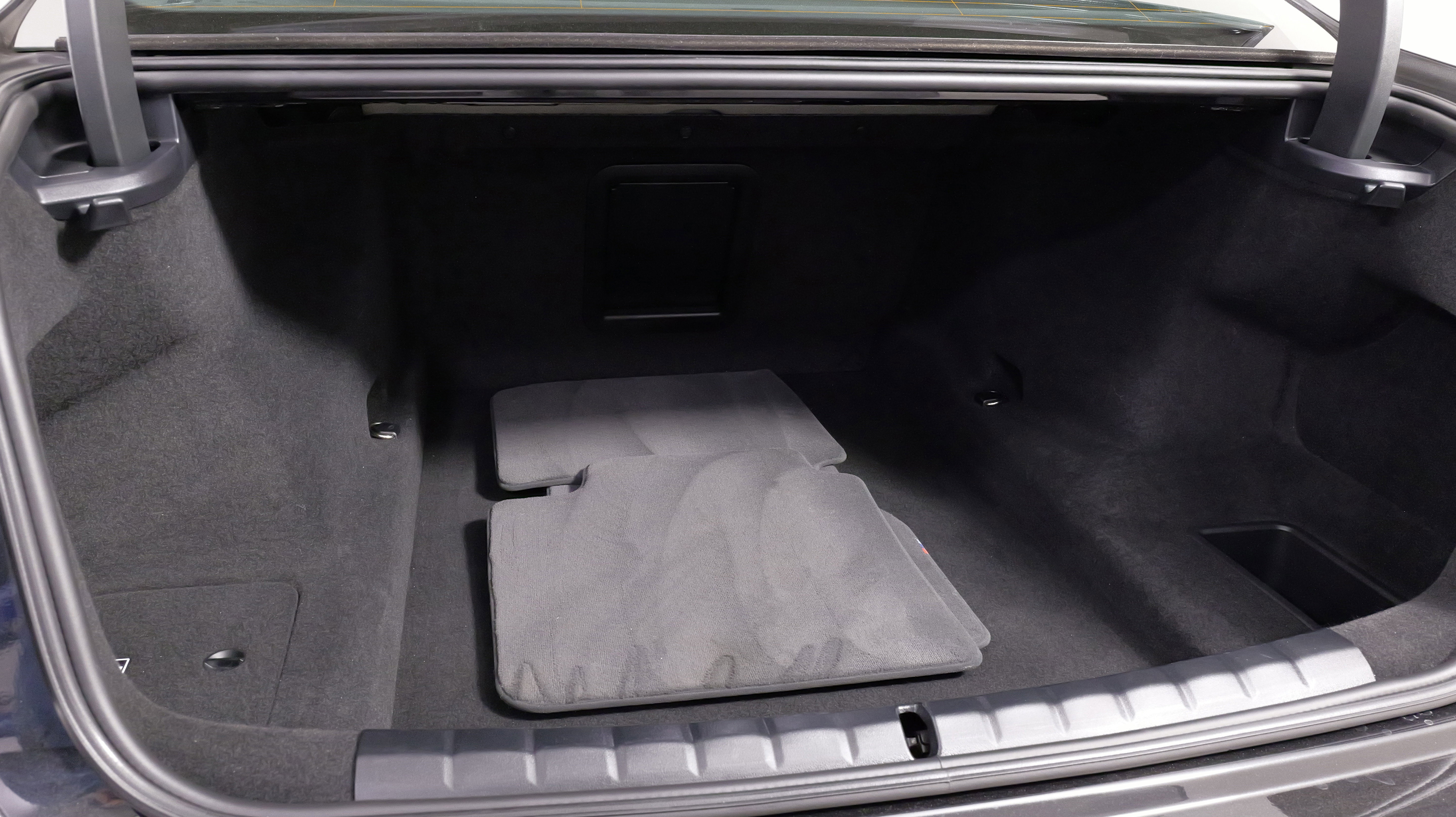 Used 2023 BMW 760i xDrive image 58