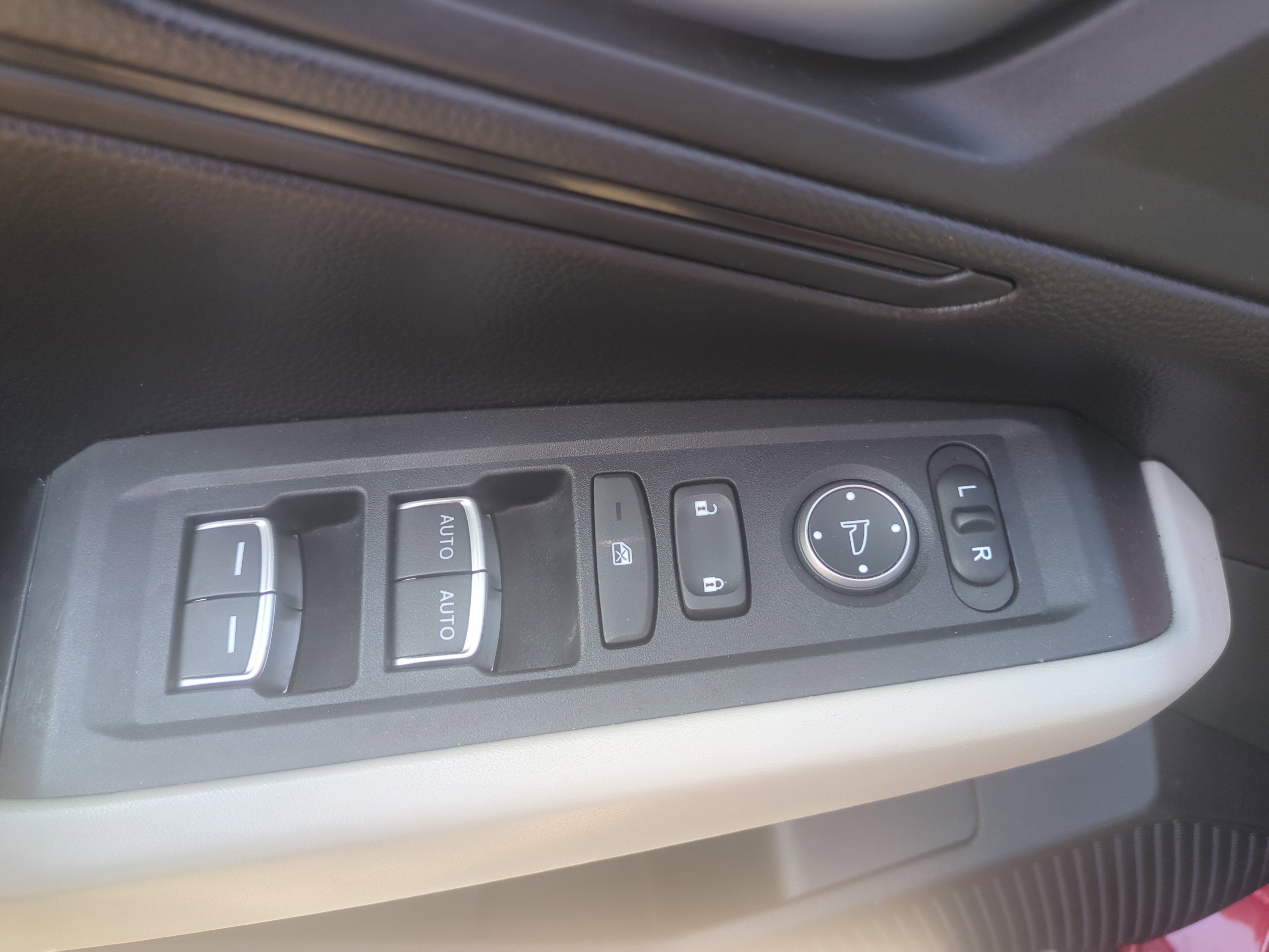 Used 2023 Honda Accord LX image 8