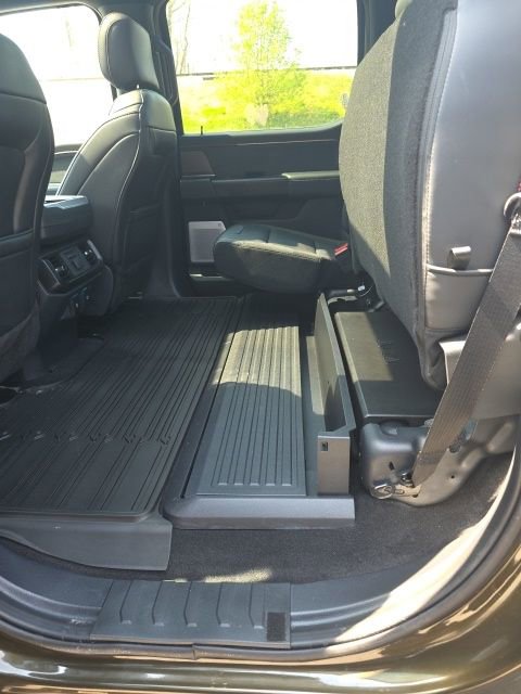 Used 2025 Ford F150 Raptor image 16