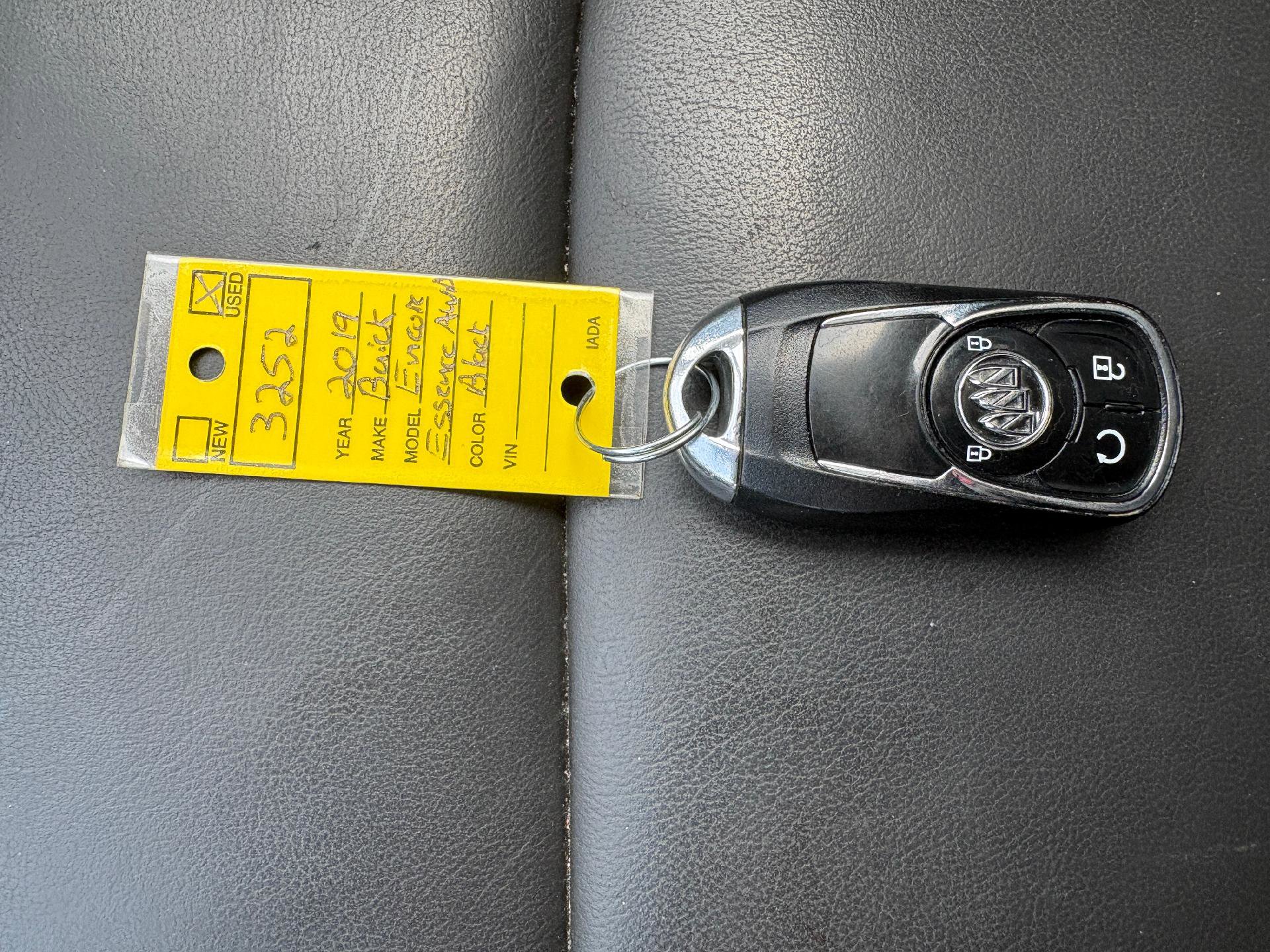 Used 2019 Buick Encore Essence AWD/4WD image 30