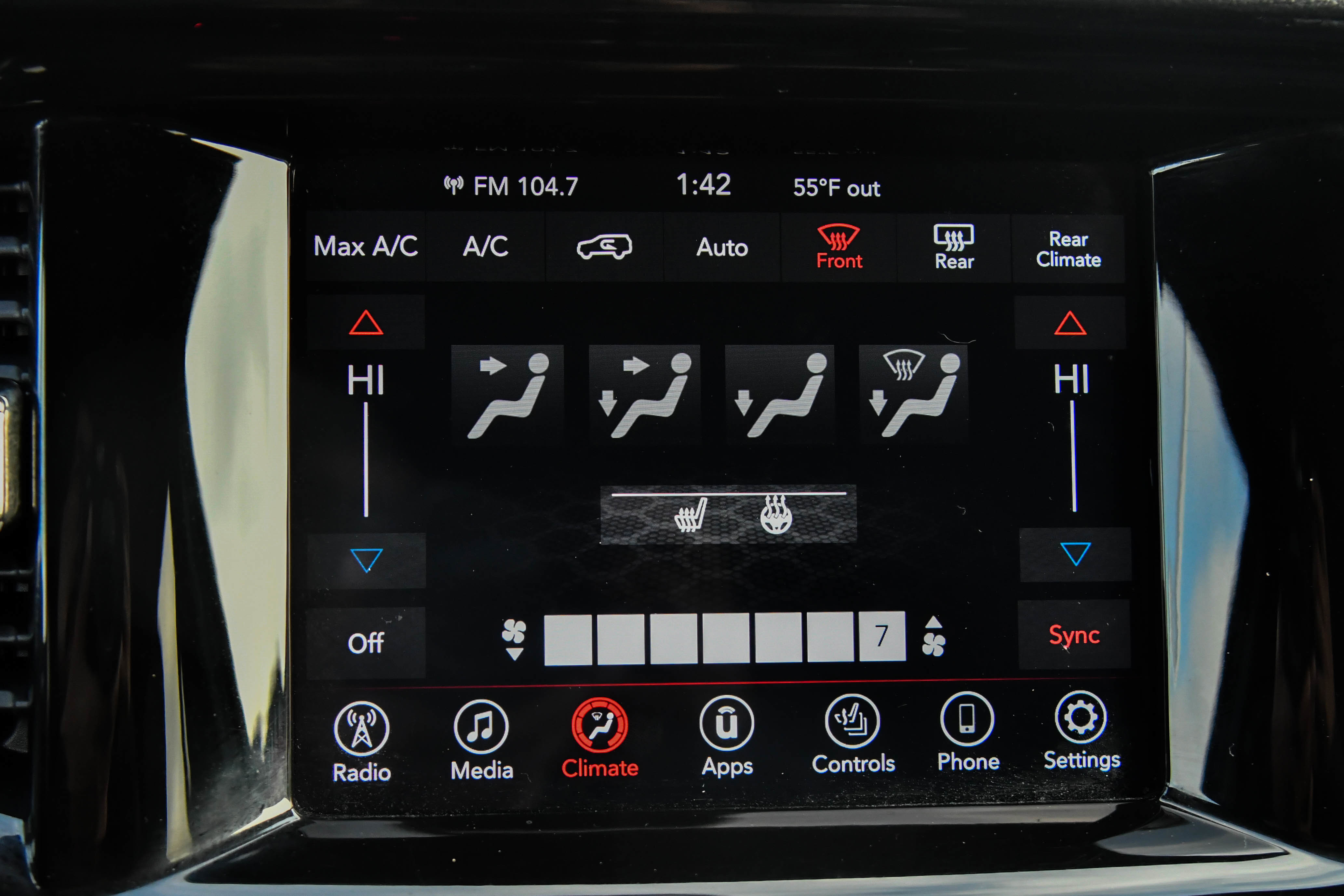 Used 2022 Dodge Durango GT image 24