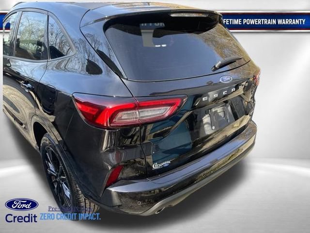 New 2023 Ford Escape ST-Line Elite AWD/4WD image 3