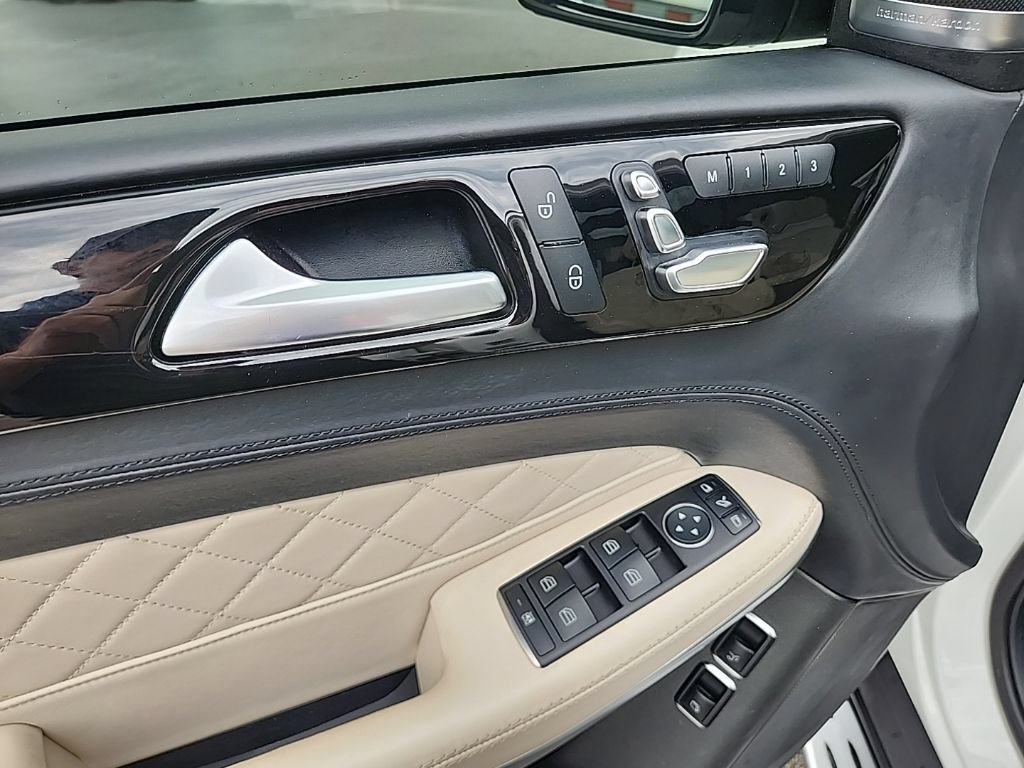 Used 2018 Mercedes-Benz GLS 550 4MATIC image 28