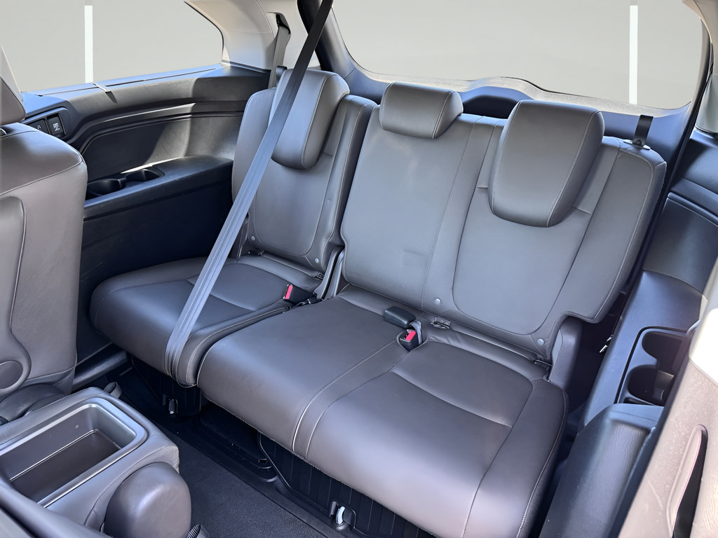 Used 2023 Honda Odyssey Touring image 31