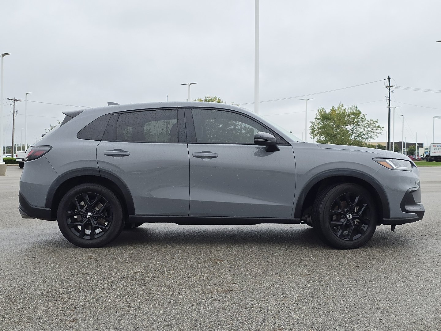 Used 2025 Honda HR-V Sport image 17