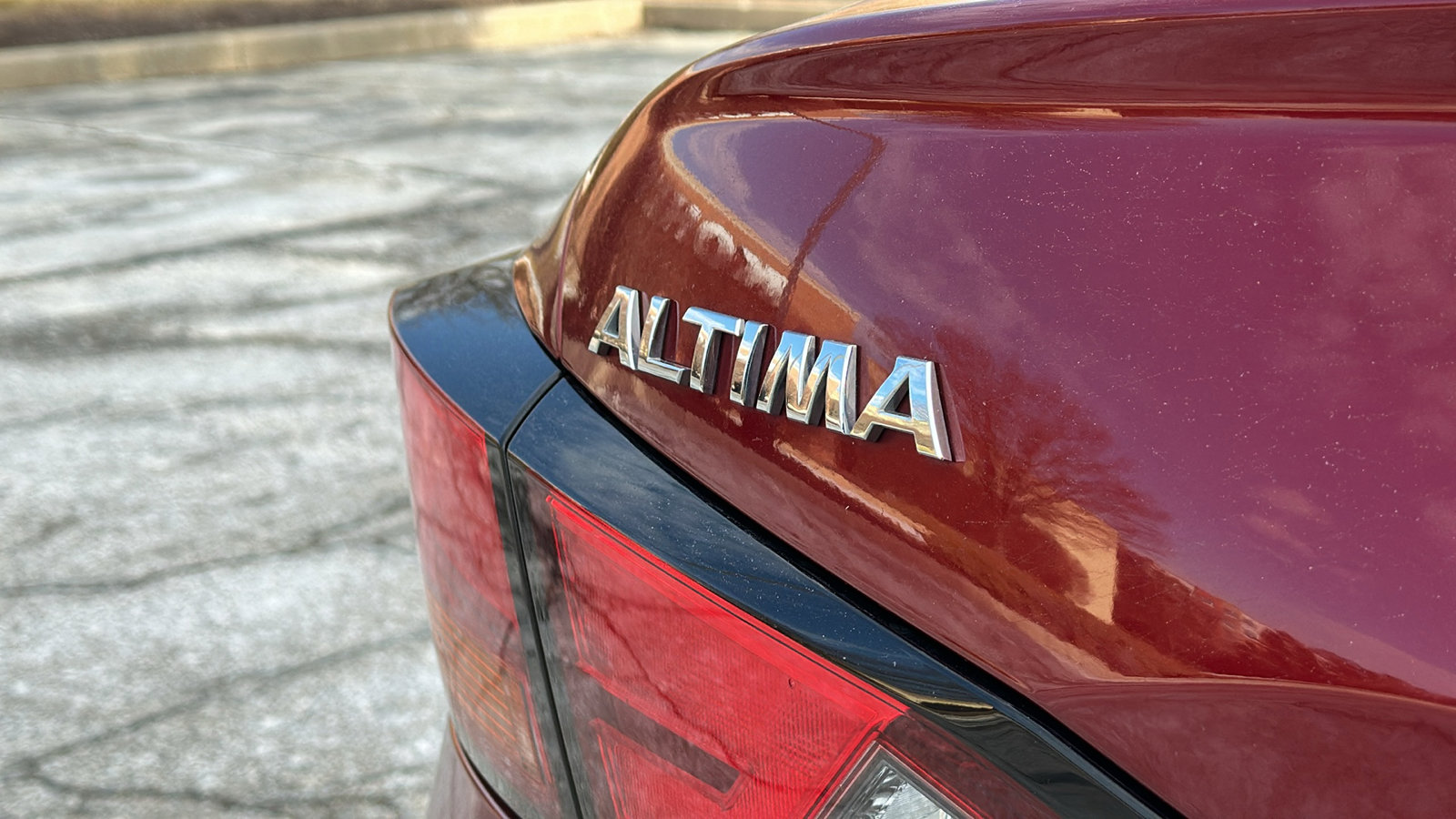 Certified 2020 Nissan Altima 2.5 SR w/ Premium Package image 10