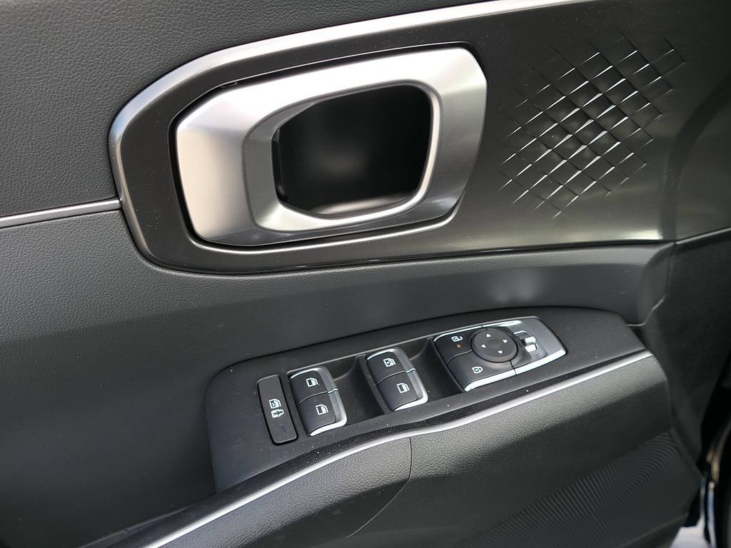 New 2026 Kia Sorento S FWD image 11