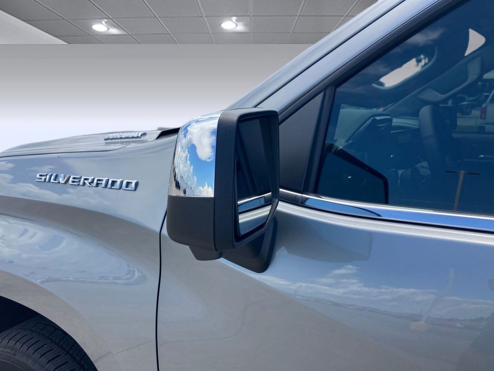 New 2026 Chevrolet Silverado 1500 LTZ w/ LTZ Premium Package image 22