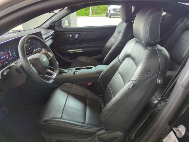 Certified 2025 Ford Mustang Premium image 14