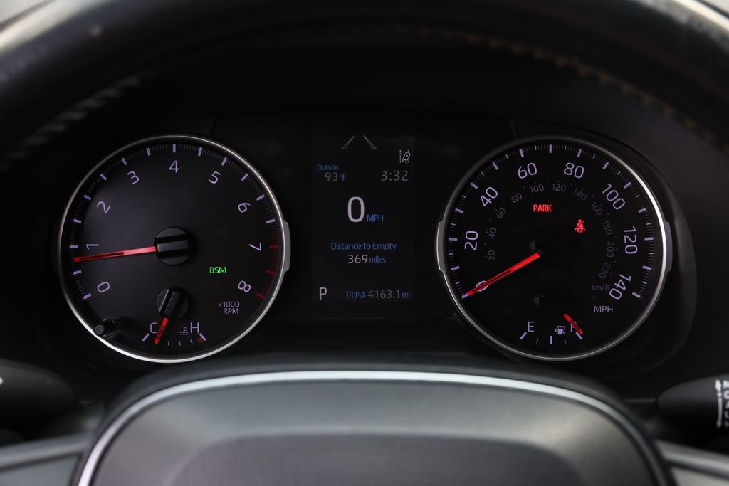 Used 2019 Toyota RAV4 XLE Premium w/ Cold Weather Package AWD/4WD image 23
