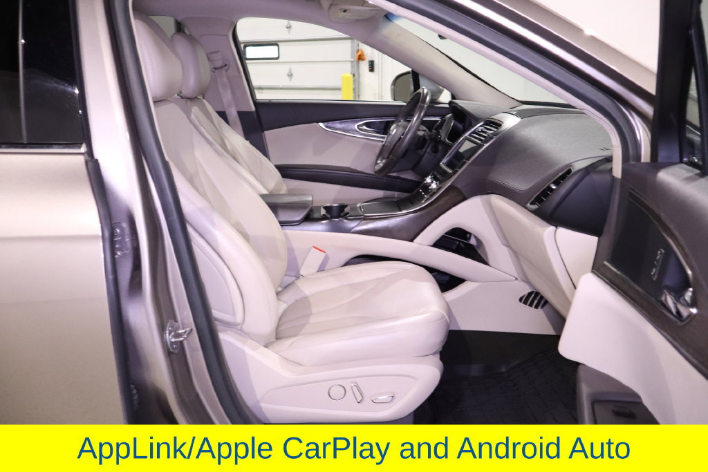 Used 2019 Lincoln Nautilus Select FWD image 32