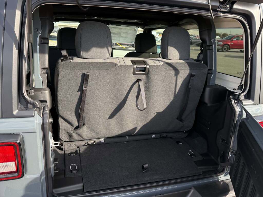 New 2026 Jeep Wrangler Sport S image 24
