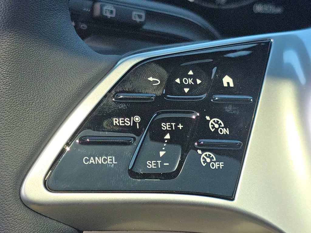 New 2026 Mercedes-Benz GLB 250 4MATIC image 34
