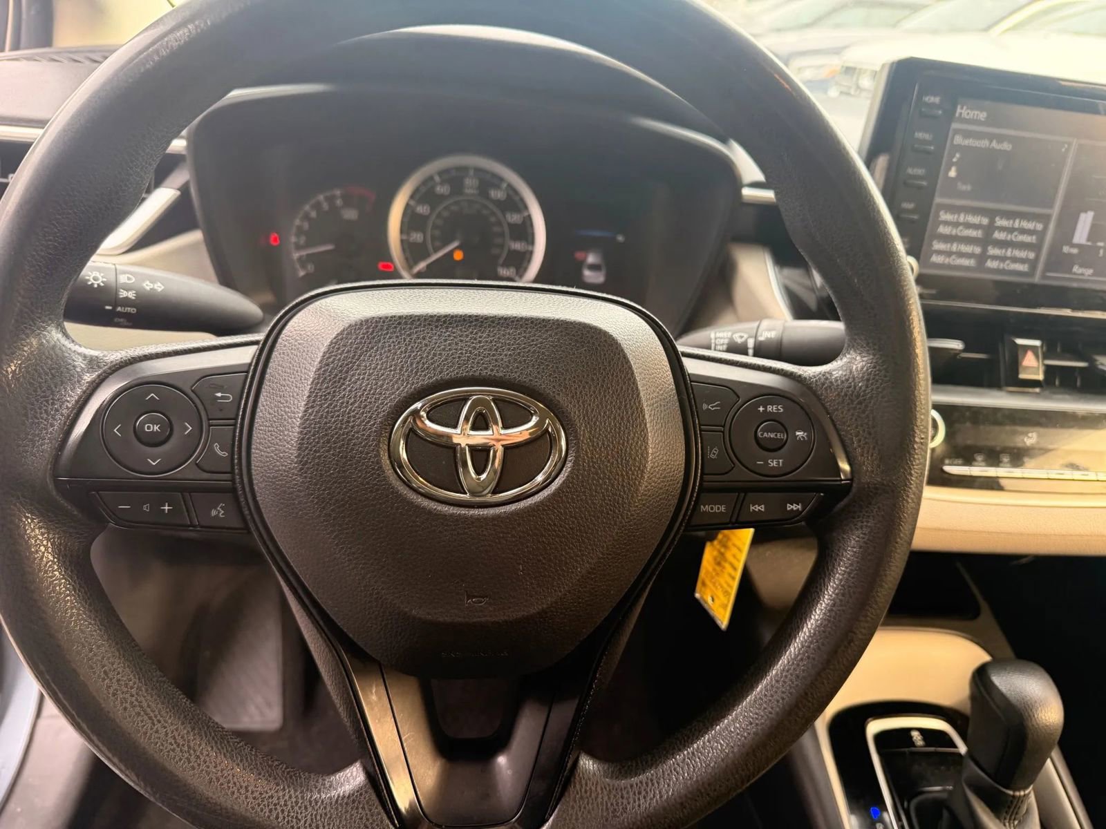 Used 2022 Toyota Corolla LE image 14