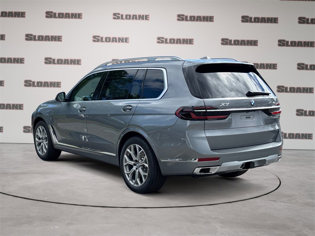 New 2026 BMW X7 xDrive40i image 3