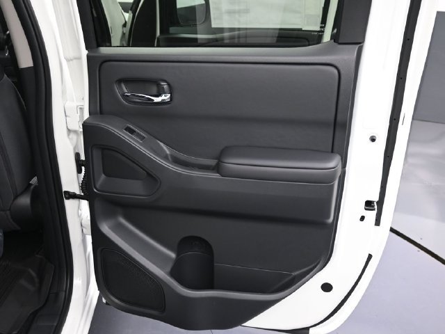 New 2026 Nissan Frontier SV w/ All-Weather Content Package AWD/4WD image 28