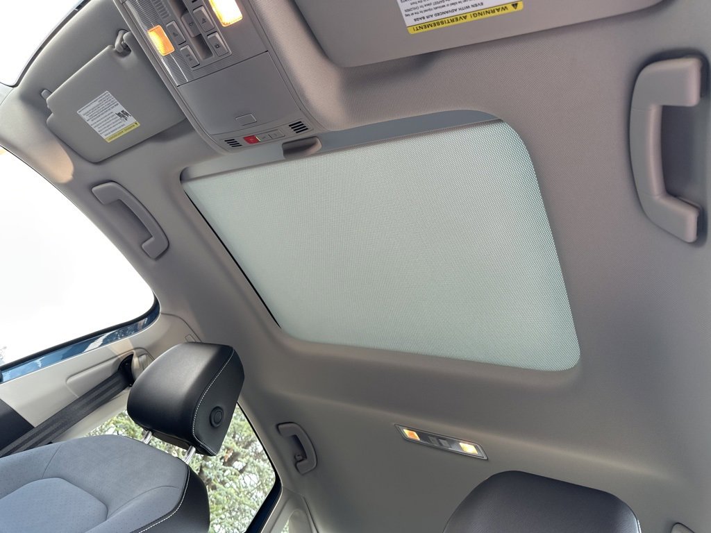 New 2025 Volkswagen Jetta SE image 21