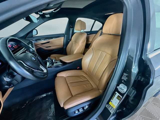 Used 2020 BMW 530i xDrive w/ Premium Package AWD/4WD image 18