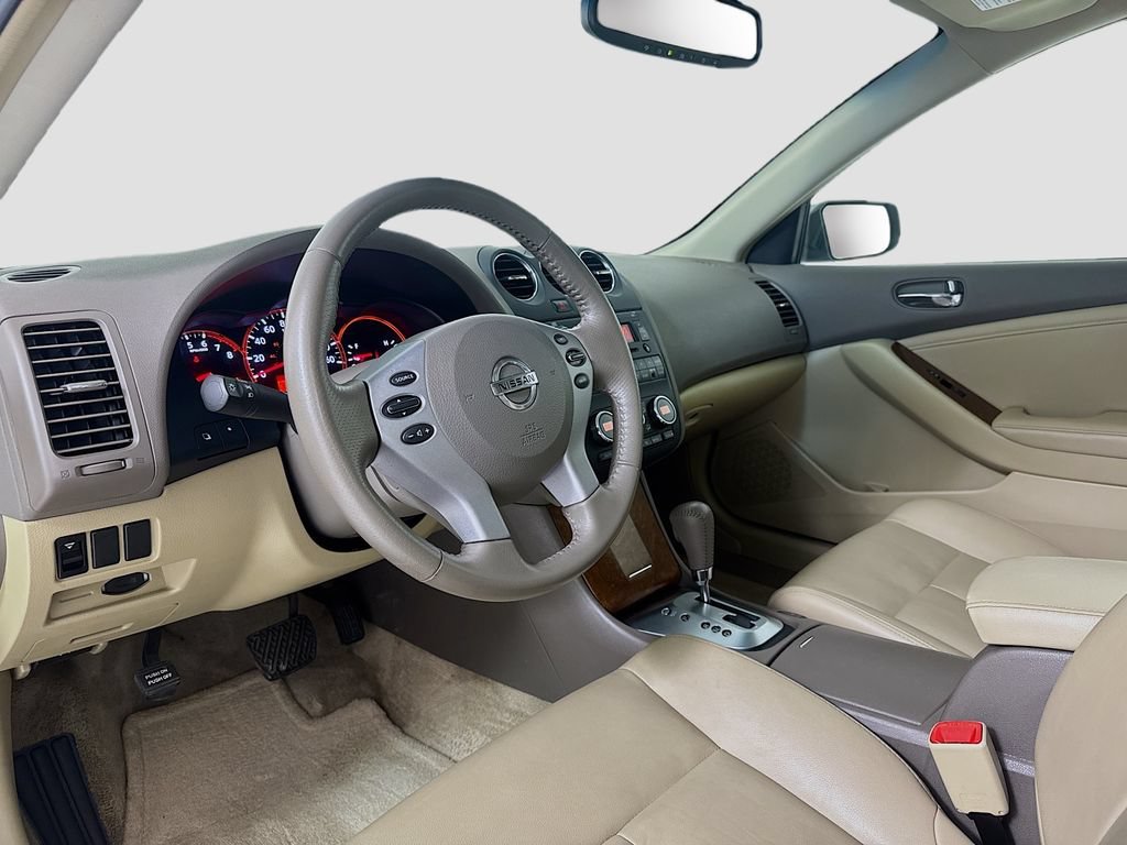 Used 2008 Nissan Altima 2.5 SL w/ SL Pkg FWD image 10