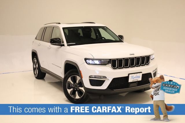 Used 2023 Jeep Grand Cherokee 4WD 4xe image 2
