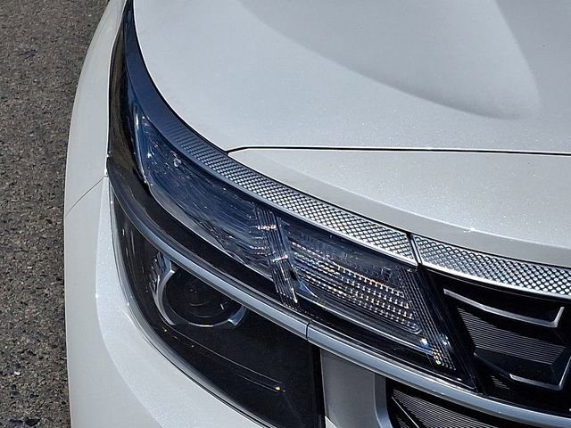 Certified 2025 Kia Seltos LX AWD/4WD image 11