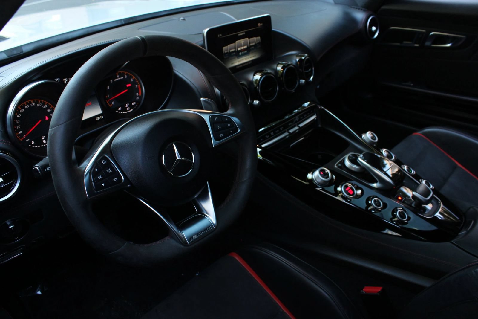 Used 2016 Mercedes-Benz AMG GT S image 23