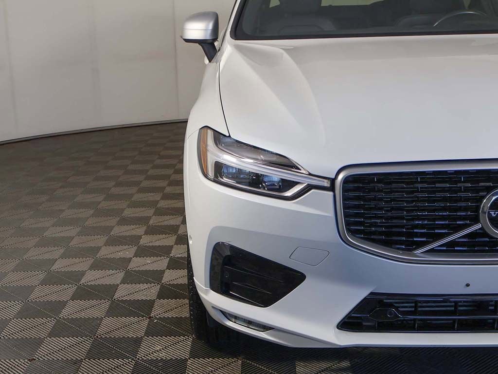Used 2018 Volvo XC60 T6 R-Design w/ Vision Package image 15
