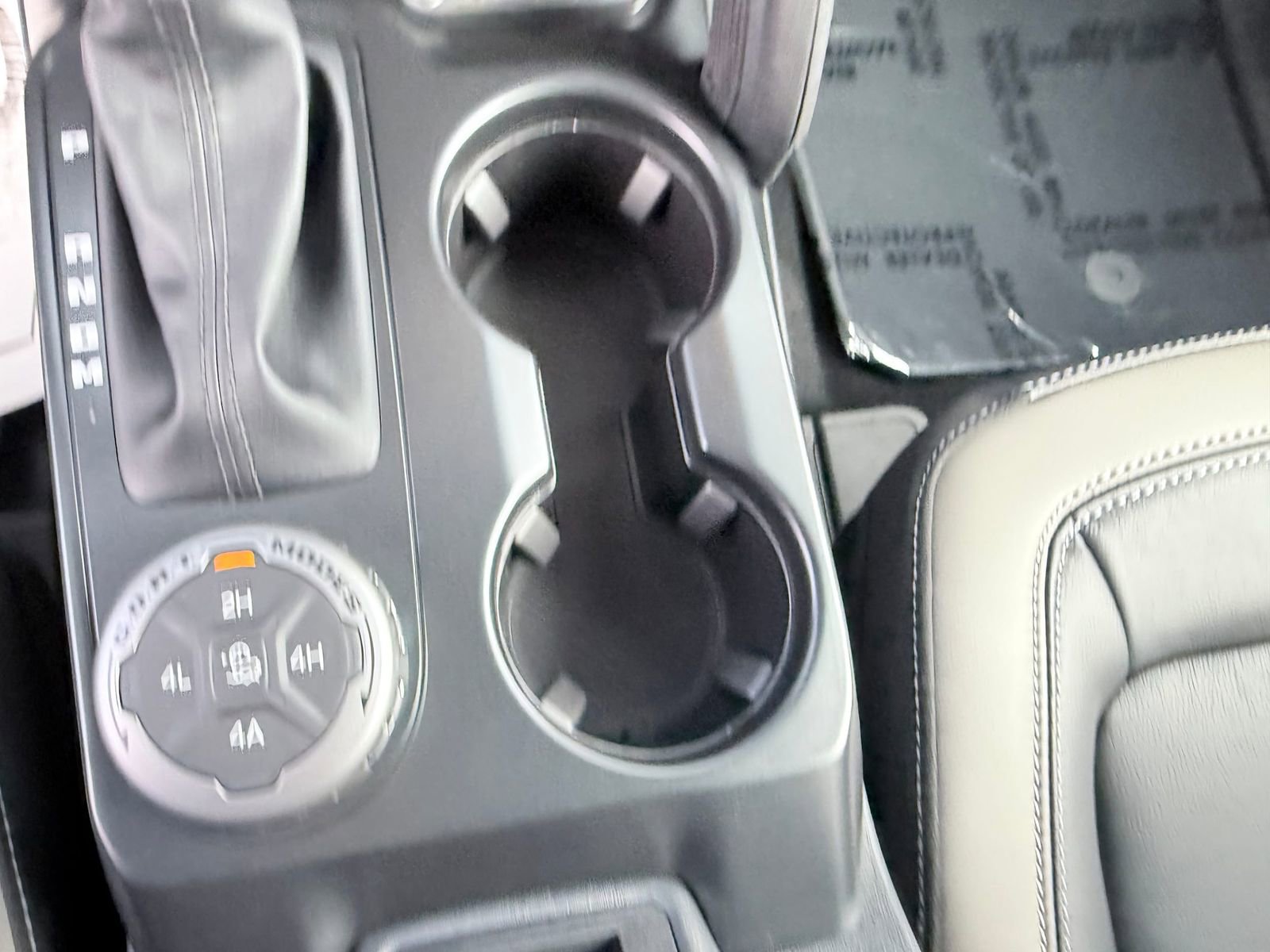 New 2025 Ford Bronco Outer Banks w/ Sasquatch Package image 20