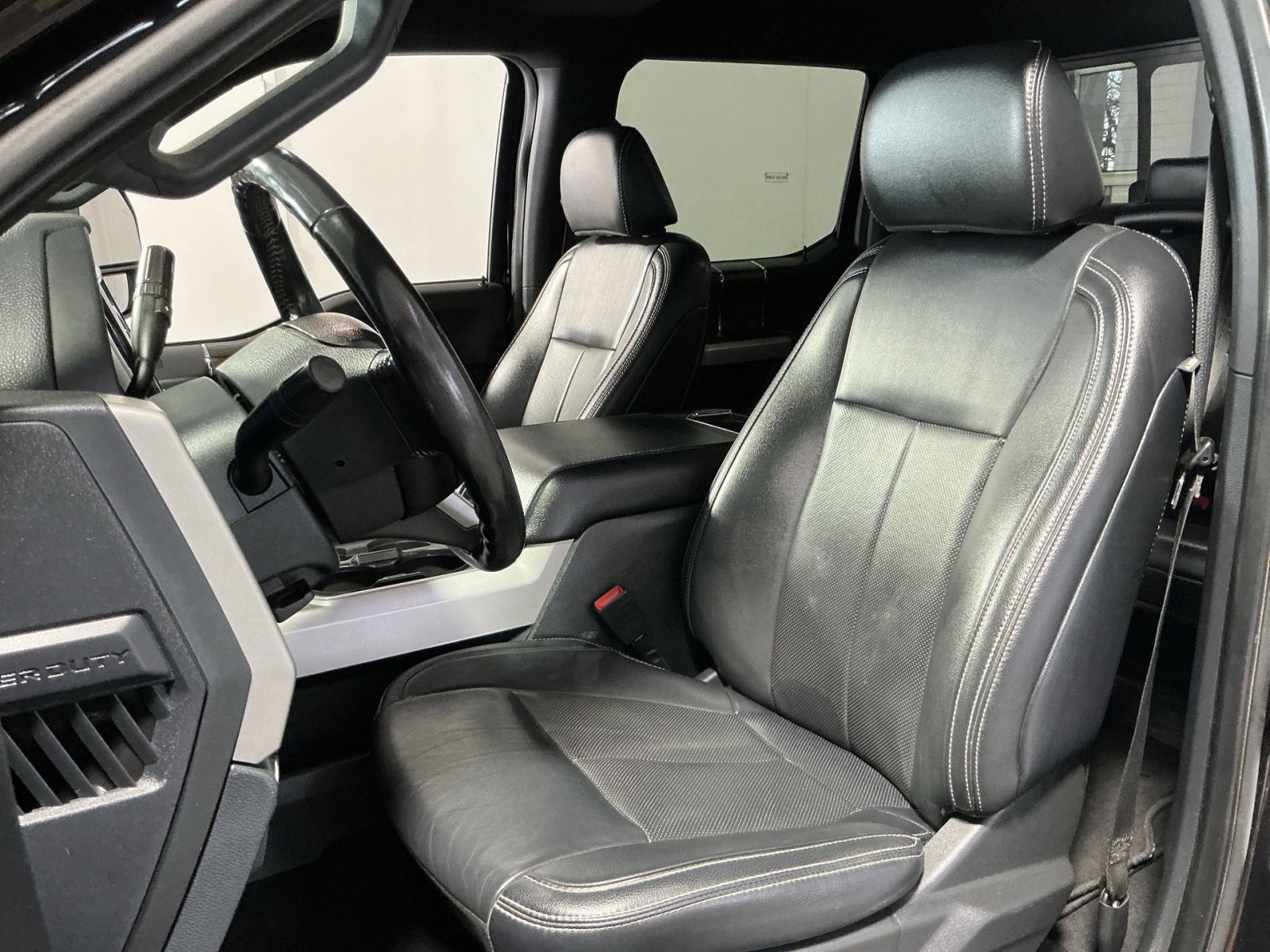 Used 2022 Ford F250 Lariat image 21