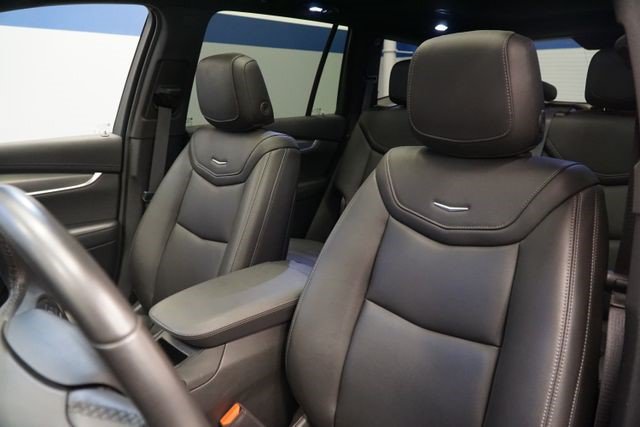 Certified 2024 Cadillac XT6 Luxury w/ LPO, Floor Liner Package AWD/4WD image 16