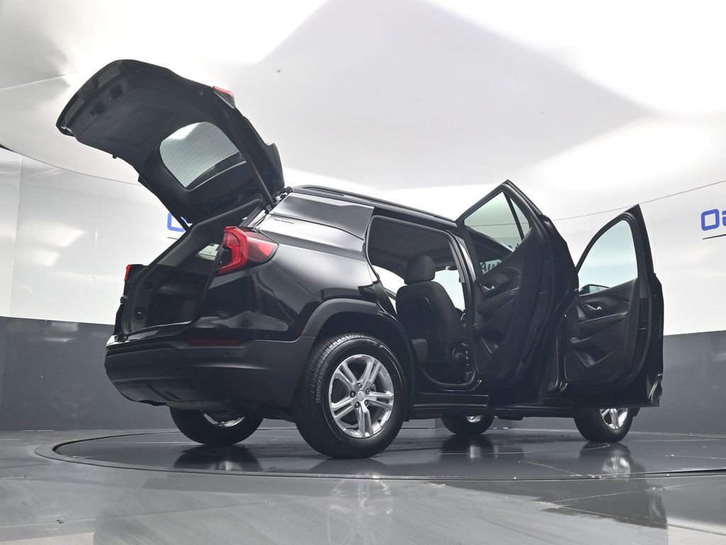 Used 2023 GMC Terrain SLE w/ Driver Convenience Package AWD/4WD image 61