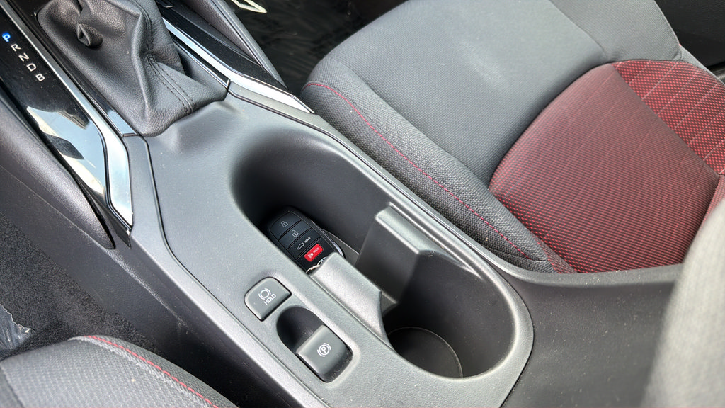 Used 2026 Toyota Corolla SE FWD image 25
