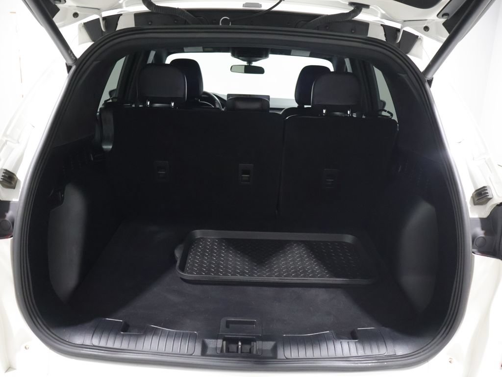 Used 2024 Ford Escape ST-Line w/ Tech Pack #1 AWD/4WD image 4