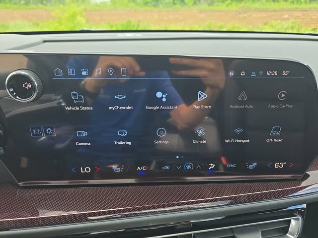 New 2026 Chevrolet Traverse Z71 w/ Driver Confidence Package AWD/4WD image 24
