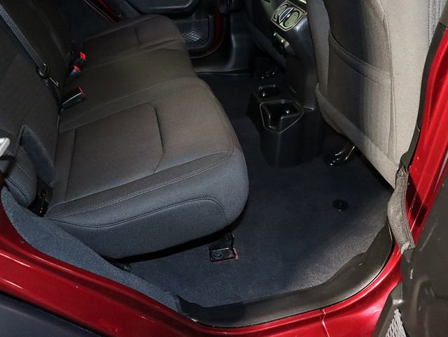 Used 2022 Jeep Wrangler Unlimited Sport image 31