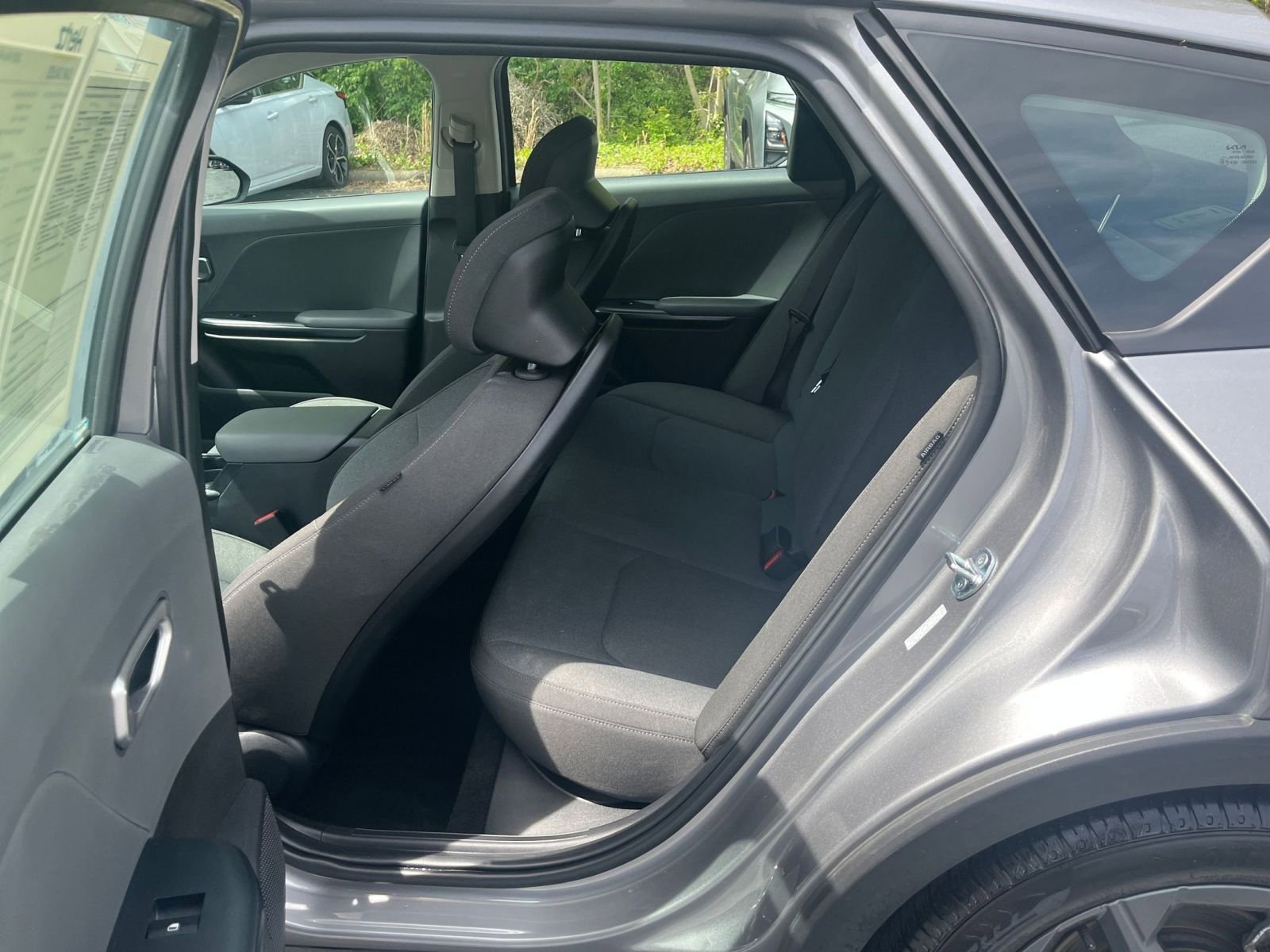 Used 2025 Kia K4 LXS image 22